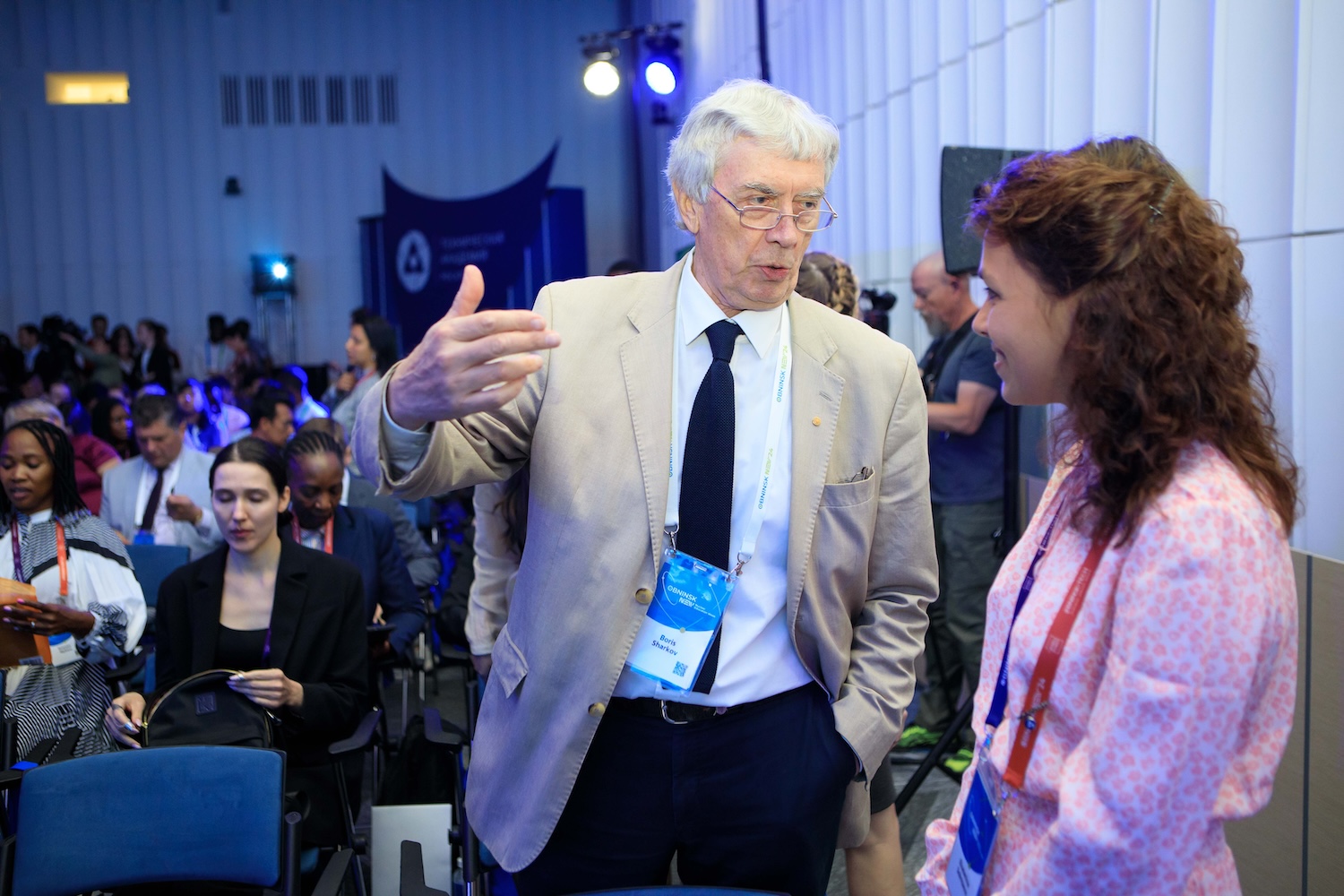 Plenary Session “InsPowered by Atoms: Our Dream for the Next 70 Years"-15 Plenary Session “InsPowered by Atoms: Our Dream for the Next 70 Years"-15