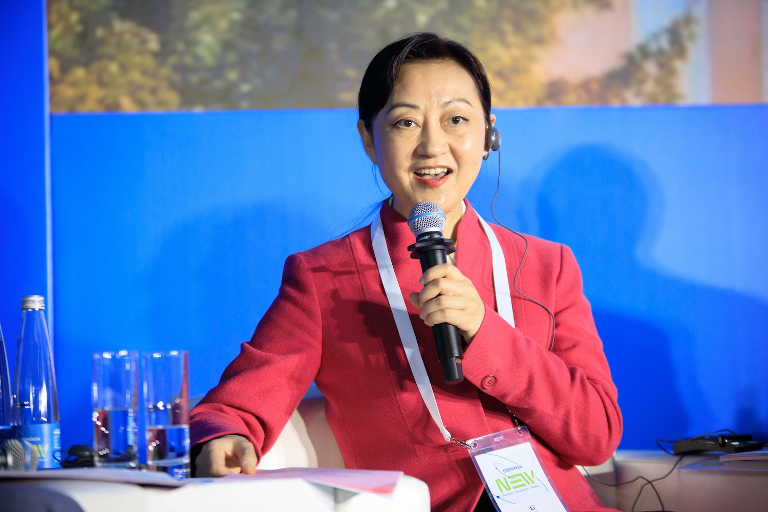 Plenary Session “InsPowered by Atoms: Our Dream for the Next 70 Years"-81 Plenary Session “InsPowered by Atoms: Our Dream for the Next 70 Years"-81