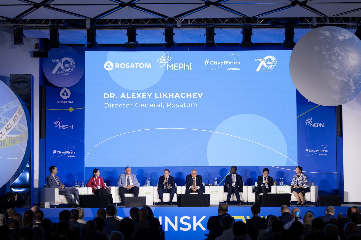 Plenary Session “InsPowered by Atoms: Our Dream for the Next 70 Years"-166 Plenary Session “InsPowered by Atoms: Our Dream for the Next 70 Years"-166