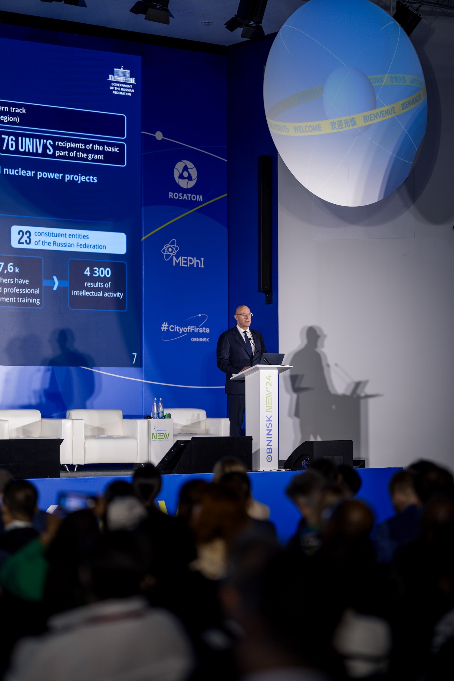 Plenary Session “InsPowered by Atoms: Our Dream for the Next 70 Years"-126 Plenary Session “InsPowered by Atoms: Our Dream for the Next 70 Years"-126