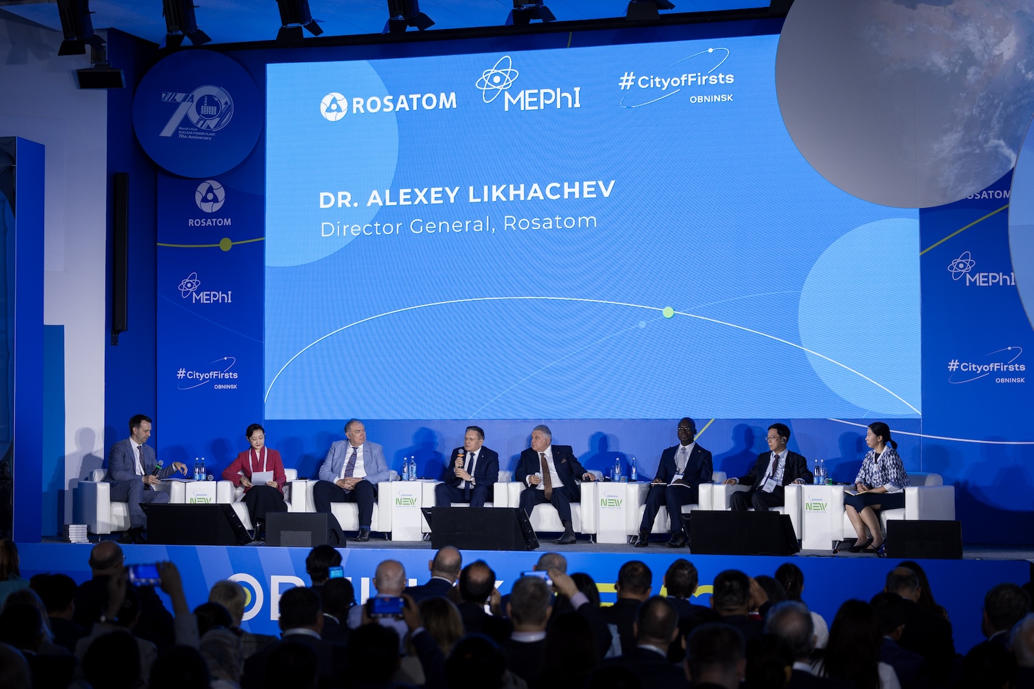 Plenary Session “InsPowered by Atoms: Our Dream for the Next 70 Years"-164 Plenary Session “InsPowered by Atoms: Our Dream for the Next 70 Years"-164
