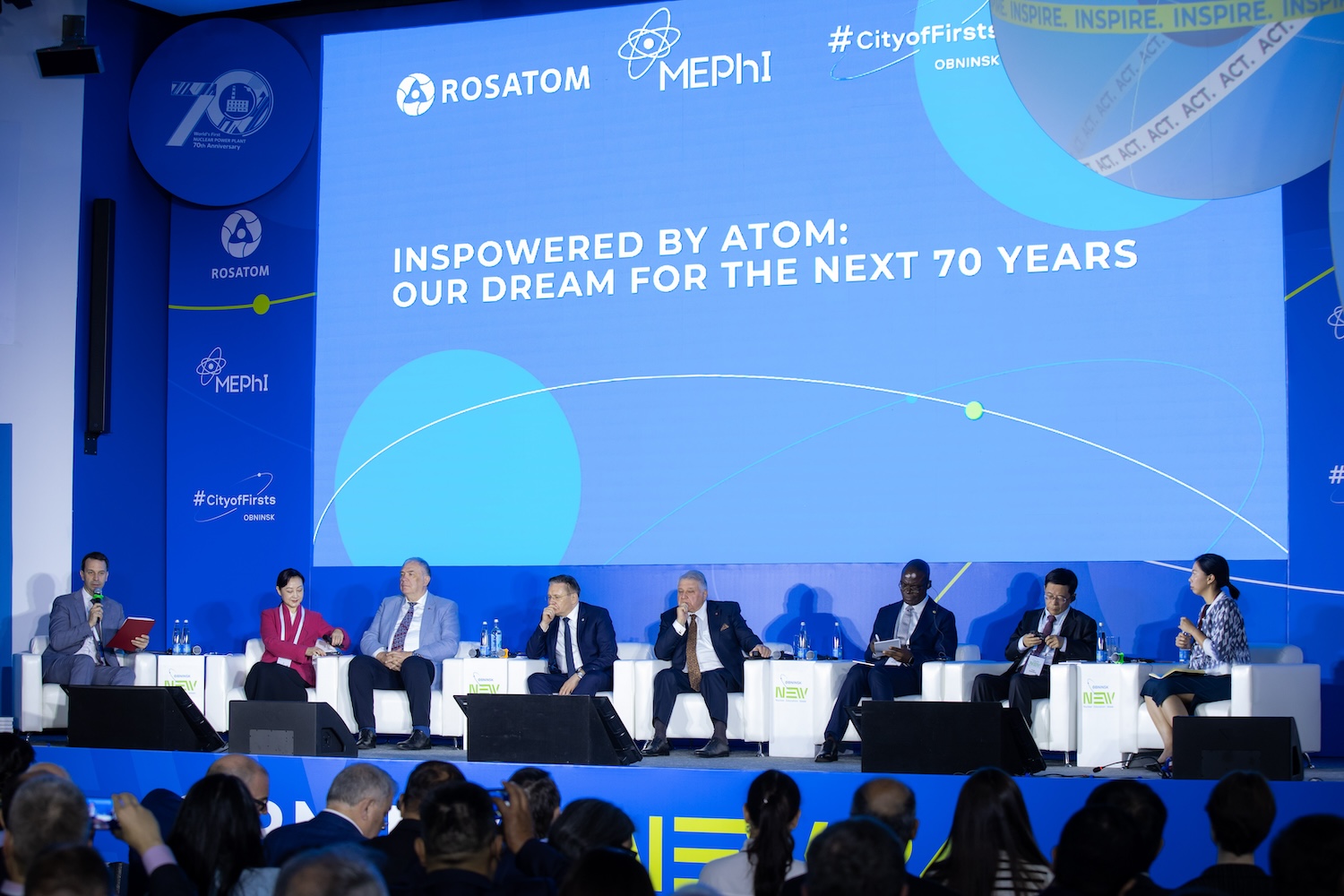 Plenary Session “InsPowered by Atoms: Our Dream for the Next 70 Years"-246 Plenary Session “InsPowered by Atoms: Our Dream for the Next 70 Years"-246