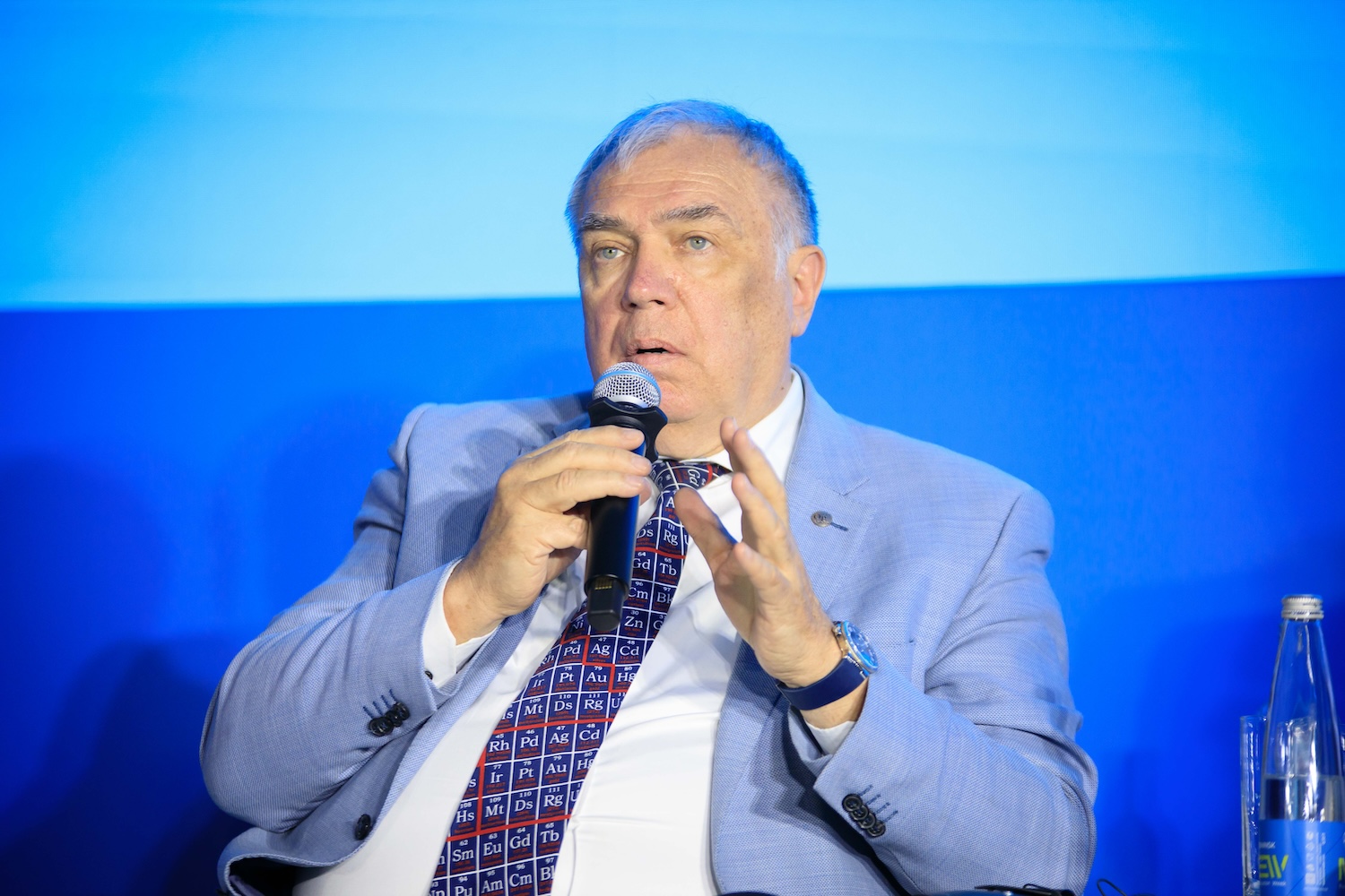 Plenary Session “InsPowered by Atoms: Our Dream for the Next 70 Years"-76 Plenary Session “InsPowered by Atoms: Our Dream for the Next 70 Years"-76