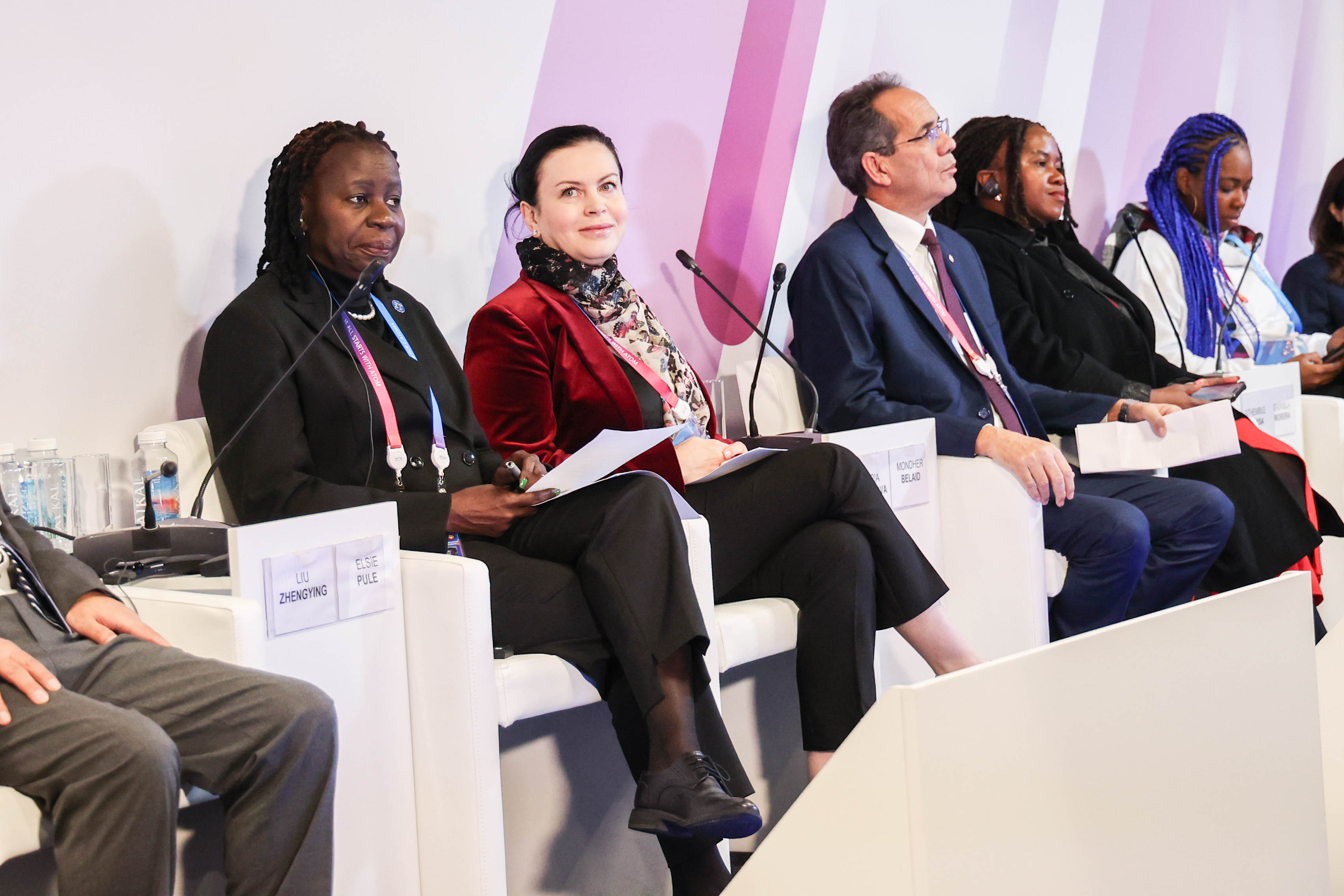 The World Atomic Week discussed training of personnel for technological leadership 
